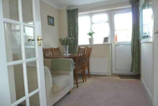  Image of 3 bedroom End of Terrace for sale in Hag Hill Rise Taplow Maidenhead SL6 at Taplow, SL6 0LT