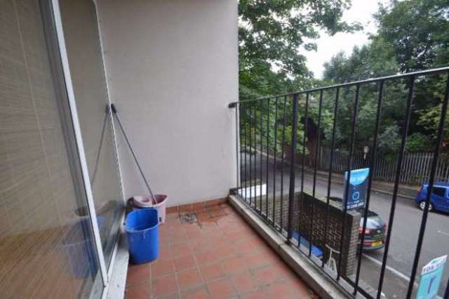  Image of 2 bedroom Apartment for sale in Chudleigh Road London SE4 at Chudleigh Road  Brockley, SE4 1HD