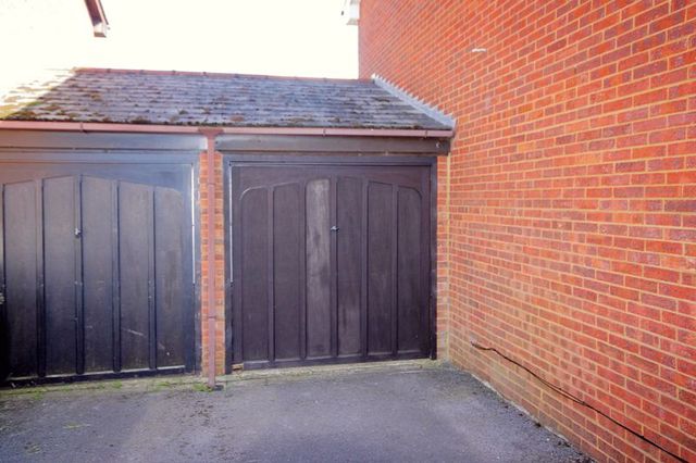  Image of 3 bedroom Terraced house for sale in The Flintings Gaddesden Row Hemel Hempstead HP2 at The Flintings Gaddesden Row Hemel Hempstead, HP2 6JD