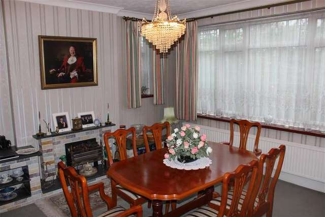  Image of 3 bedroom Detached house for sale in The Glade Woodford Green IG8 at Woodford Green Essex Woodford Green, IG8 0QA