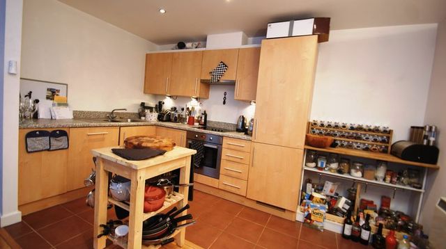  Image of 2 bedroom Flat for sale in Queens Road Nottingham NG2 at Block 1, The Hicking Building (SALES) Queens Road Nottingham, NG2 3BX