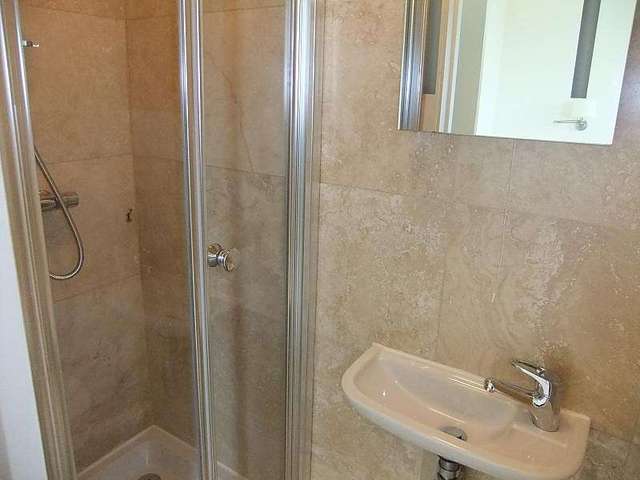  Image of 2 bedroom Flat to rent in College Road Seaford BN25 at Seaford, BN25 1JX