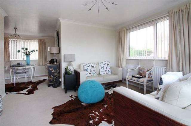  Image of 2 bedroom Apartment for sale in The Martlets Rustington Littlehampton BN16 at Rustington Rustington, BN16 2UG