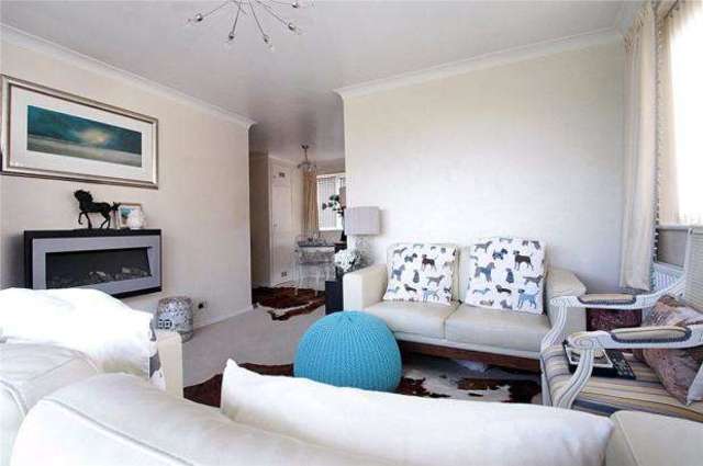  Image of 2 bedroom Apartment for sale in The Martlets Rustington Littlehampton BN16 at Rustington Rustington, BN16 2UG