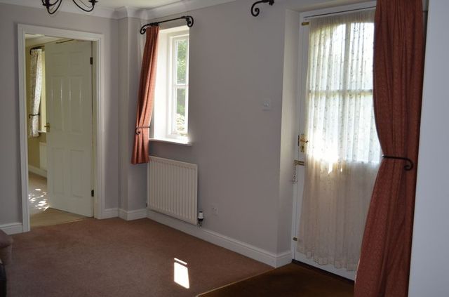  Image of 5 bedroom Detached house to rent in The Paddock Beckingham Lincoln LN5 at Beckingham  Lincoln, LN5 0FD