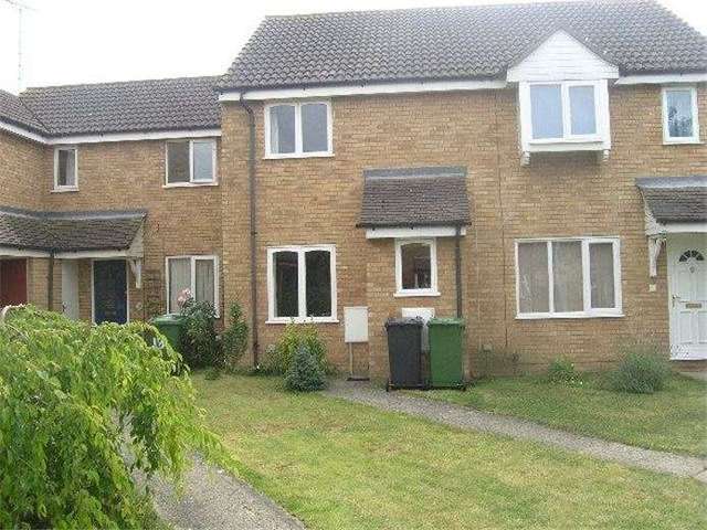  Image of 2 bedroom Terraced house to rent in The Rowans Milton Cambridge CB24 at MILTON  Milton, CB24 6YZ