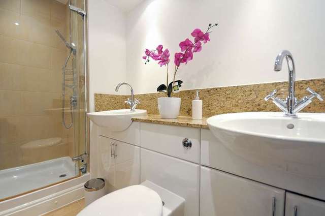  Image of 2 bedroom Flat to rent in Winchester Road London NW3 at Winchester Road Swiss Cottage Camden, NW3 3ND