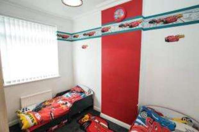  Image of 2 bedroom Semi-Detached house for sale in Third Avenue Luton LU3 at Luton Bedfordshire Sundon Park, LU3 3ER