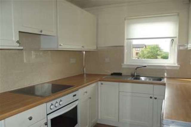  Image of 2 bedroom Flat to rent in Thistle Street Kirkintilloch Glasgow G66 at Glasgow, G66 1NU
