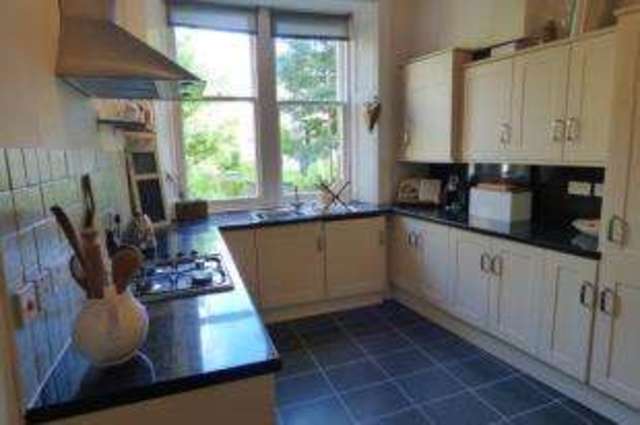  Image of 1 bedroom Flat for sale in Thornwood Drive Glasgow G11 at Broomhill Cross Glasgow Partick, G11 7PR