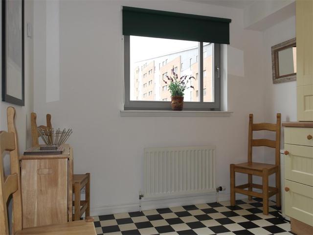  Image of 2 bedroom Flat to rent in Thorter Neuk Dundee DD1 at City Centre Dundee Dundee, DD1 3BU