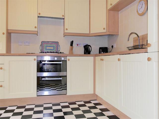  Image of 2 bedroom Flat to rent in Thorter Neuk Dundee DD1 at City Centre Dundee Dundee, DD1 3BU