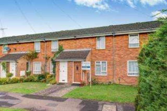 Image of 2 bedroom Terraced house for sale in Coalport Way Tilehurst Reading RG30 at Tilehurst Reading Tilehurst, RG30 6HY