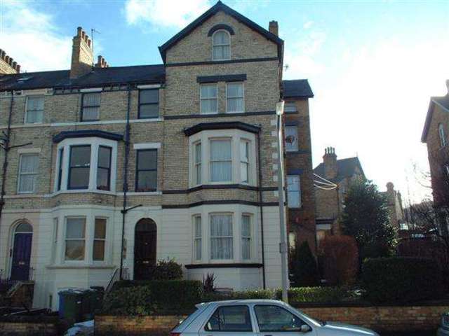 Image of 1 bedroom Apartment to rent in Trinity Road Scarborough YO11 at Scarborough, YO11 2TA