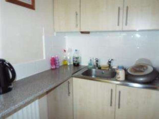  Image of 1 bedroom Flat for sale in Sutherland Place Luton LU1 at Sutherland Place Luton Luton, LU1 3SZ