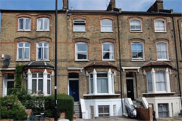  Image of 2 bedroom Flat to rent in Tufnell Park Road London N7 at Tufnell Park Road  London, N7 0DU