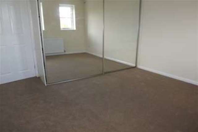  Image of 2 bedroom Detached house to rent in Tunstall Green Chesterfield S40 at Chesterfield, S40 2DY