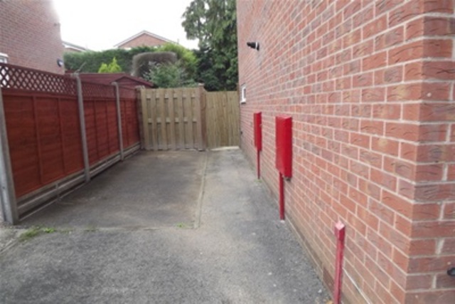  Image of 2 bedroom Detached house to rent in Tunstall Green Chesterfield S40 at Chesterfield, S40 2DY