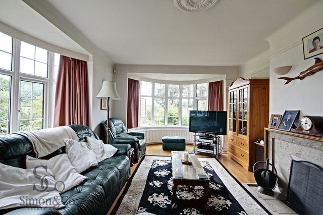  Image of 5 bedroom Detached house for sale in Turbary Road Ferndown BH22 at Turbary Road  Ferndown, BH22 8AR