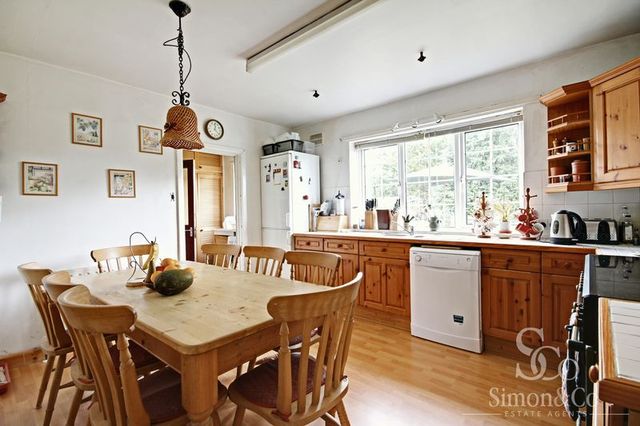  Image of 5 bedroom Detached house for sale in Turbary Road Ferndown BH22 at Turbary Road  Ferndown, BH22 8AR
