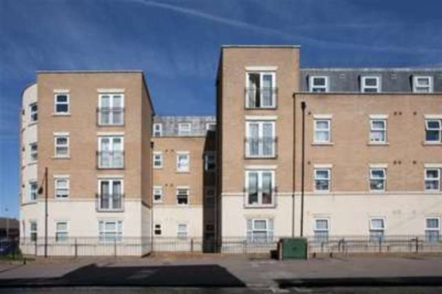  Image of 2 bedroom Flat to rent in Zion Place Margate CT9 at Margate, CT9 1RA