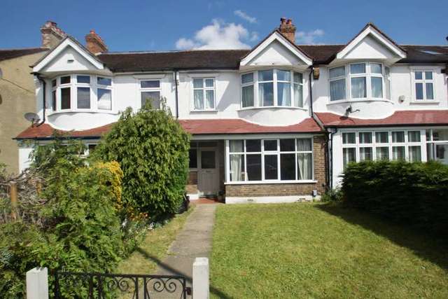  Image of 3 bedroom Terraced house to rent in Upper Elmers End Road Beckenham BR3 at Beckenham, BR3 3DB