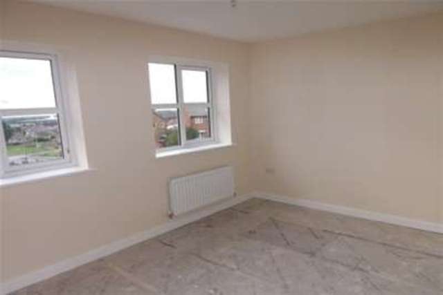  Image of 2 bedroom Detached house to rent in Walesby Drive Kirkby-in-Ashfield Nottingham NG17 at Nottingham, NG17 7PF