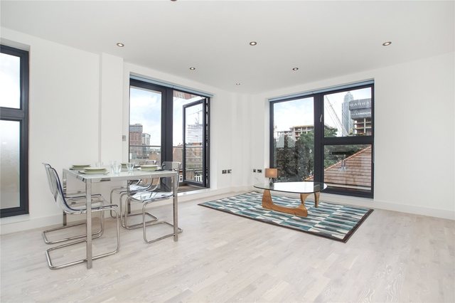  Image of 1 bedroom Flat to rent in Wandsworth Road London SW8 at Vauxhall London Vauxhall, SW8 2LB
