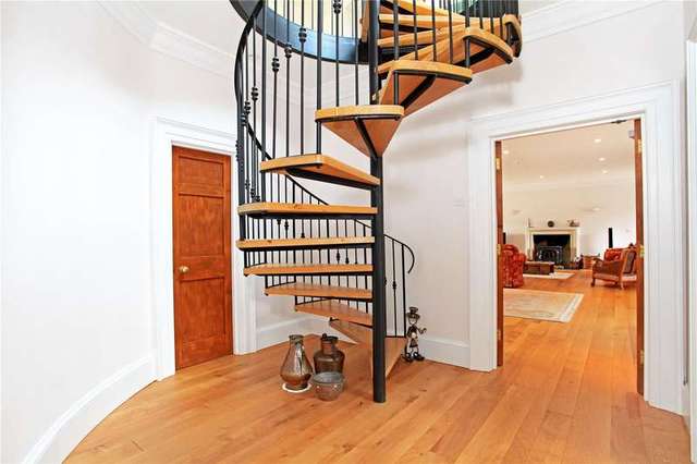  Image of 5 bedroom Flat for sale in Wardour Tisbury Salisbury SP3 at Tisbury Wiltshire East Hatch, SP3 6RH