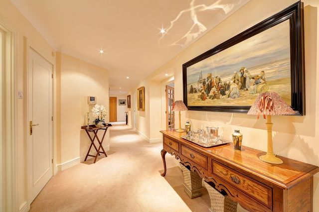  Image of 3 bedroom Flat for sale in Warren Road Coombe Kingston upon Thames KT2 at Warren Road  Kingston Upon Thames, KT2 7LF