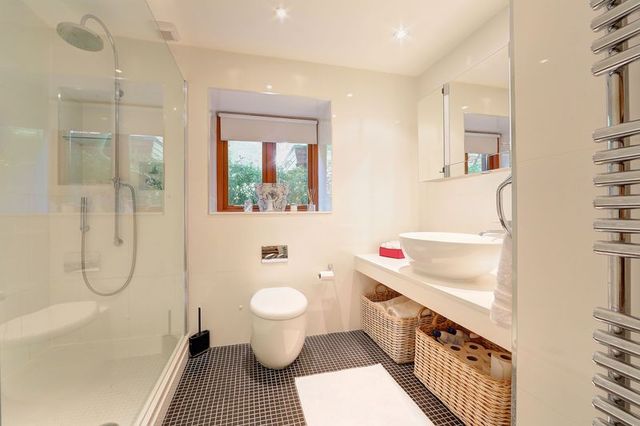  Image of 3 bedroom Flat for sale in Warren Road Coombe Kingston upon Thames KT2 at Warren Road  Kingston Upon Thames, KT2 7LF