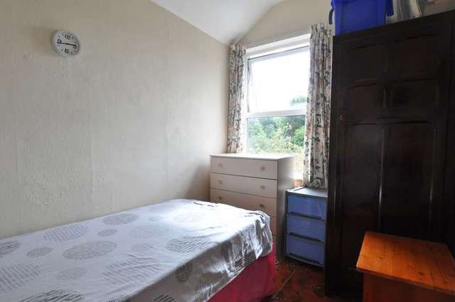  Image of 3 bedroom End of Terrace for sale in Warwards Lane Stirchley Birmingham B29 at Warwards Lane Selly Oak Birmingham, B29 7QR