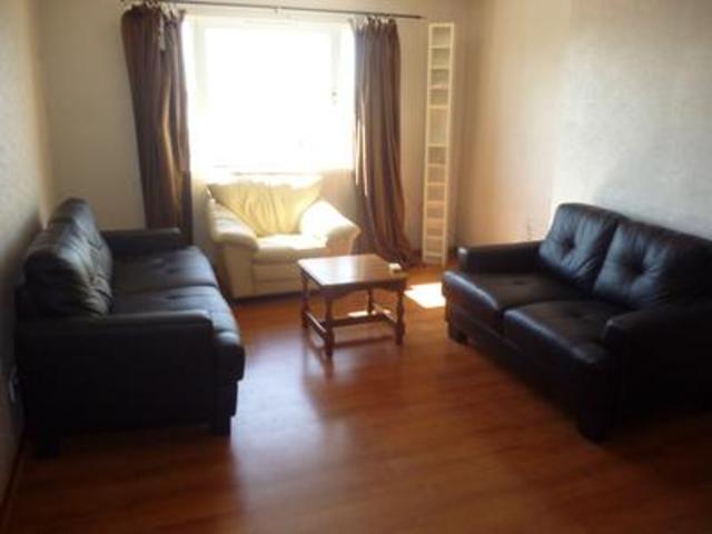  Image of 2 bedroom Flat to rent in Watson Street Dundee DD4 at Dundee  Dundee, DD4 6HG