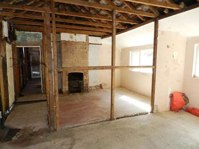  Image of 2 bedroom Detached house for sale in Webbs Hill Broad Haven Haverfordwest SA62 at Broad Haven Haverfordwest Walton West, SA62 3JT
