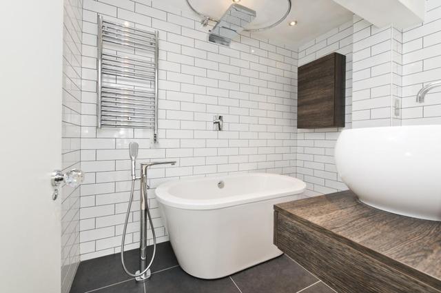  Image of 2 bedroom Flat to rent in Westbourne Park Road London W11 at Westbourne Park Road  London, W11 1EL