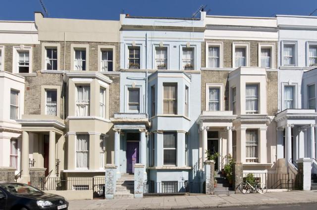  Image of 2 bedroom Flat to rent in Westbourne Park Road London W11 at Westbourne Park Road  London, W11 1EL