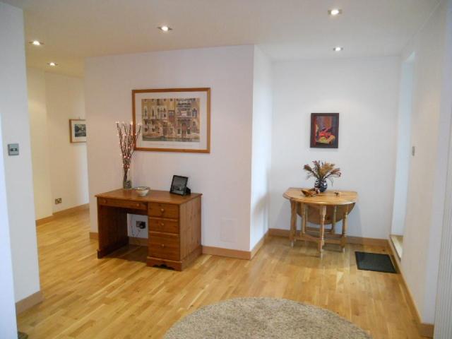  Image of 2 bedroom Flat to rent in Western Harbour Breakwater Edinburgh EH6 at Leith Edinburgh Edinburgh, EH6 6PA