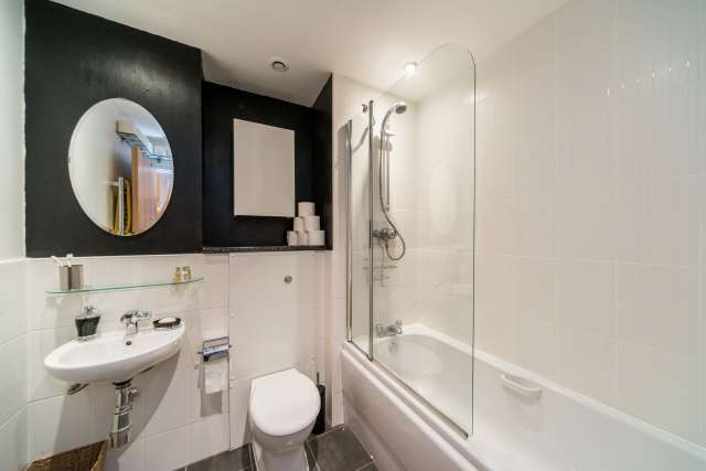  Image of 2 bedroom Flat for sale in Western Harbour Midway Edinburgh EH6 at Edinburgh, EH6 6PN