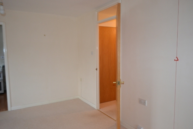  Image of 2 bedroom Apartment to rent in White Horse Court Storrington Pulborough RH20 at White Horse Court White Horse Yard Storrington, RH20 4DQ