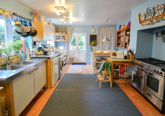  Image of 6 bedroom Terraced house for sale in Willow Avenue Edgbaston Birmingham B17 at Willow Avenue  Edgbaston, B17 8HD
