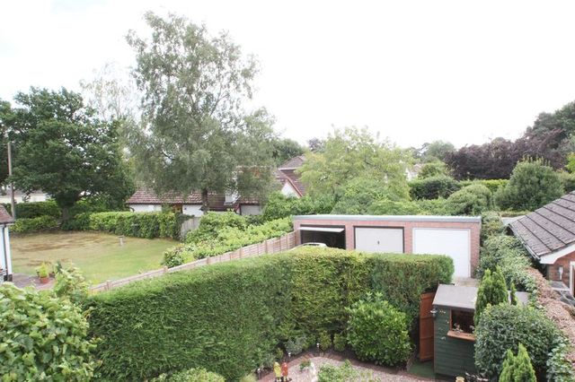  Image of 2 bedroom Flat for sale in Wimborne Road East Ferndown BH22 at Wimborne Road East  Ferndown, BH22 9NQ