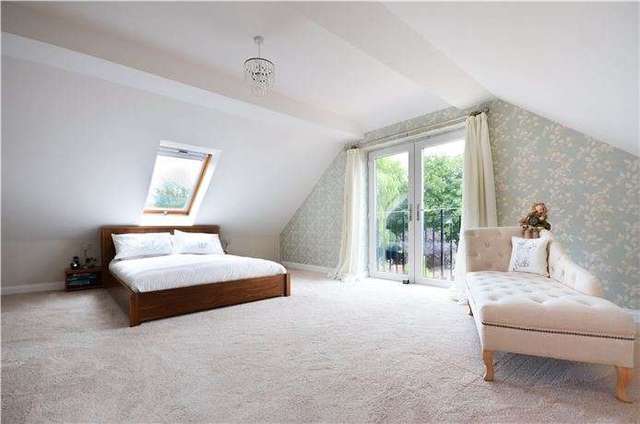  Image of 4 bedroom Detached house for sale in Wimpole Road Barton Cambridge CB23 at Barton, CB23 7AE