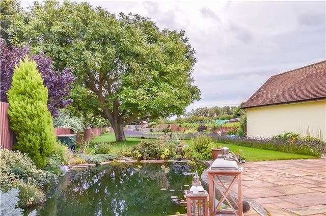  Image of 4 bedroom Detached house for sale in Wimpole Road Barton Cambridge CB23 at Barton, CB23 7AE