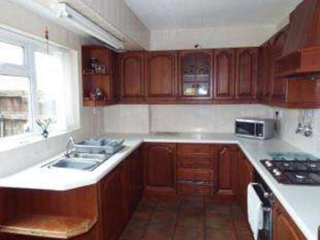  Image of 3 bedroom Semi-Detached house for sale in Windsor Road Mansfield NG18 at Mansfield Nottinghamshire Mansfield, NG18 4EF