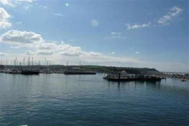  Image of 3 bedroom Detached house to rent in Winston Avenue Plymouth PL4 at Plymouth, PL4 6AZ