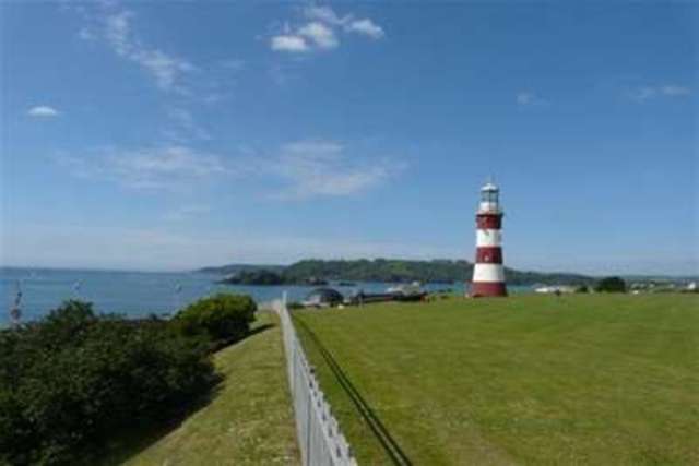  Image of 3 bedroom Detached house to rent in Winston Avenue Plymouth PL4 at Plymouth, PL4 6AZ