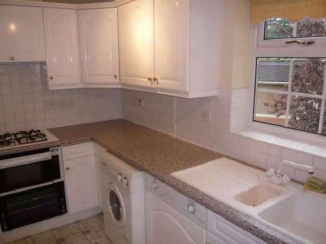  Image of 2 bedroom Flat to rent in Wokingham Road Earley Reading RG6 at Wokingham Road Earley Reading, RG6 1LW