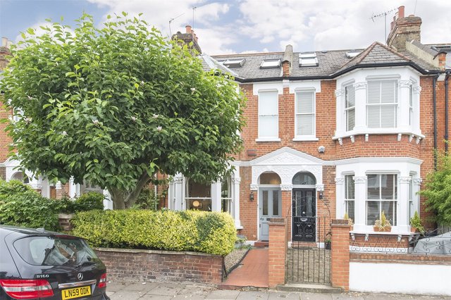  Image of 4 bedroom Detached house for sale in Wolseley Gardens London W4 at London  Gunnersbury, W4 3LZ