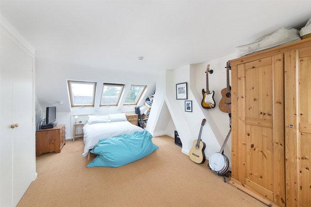  Image of 4 bedroom Detached house for sale in Wolseley Gardens London W4 at London  Gunnersbury, W4 3LZ