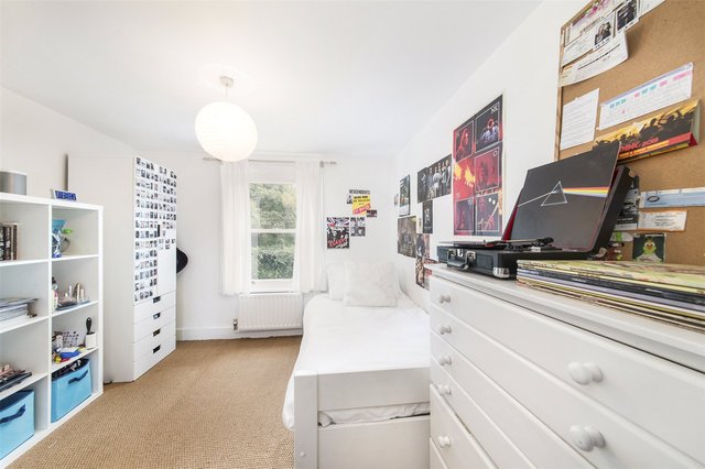  Image of 4 bedroom Detached house for sale in Wolseley Gardens London W4 at London  Gunnersbury, W4 3LZ